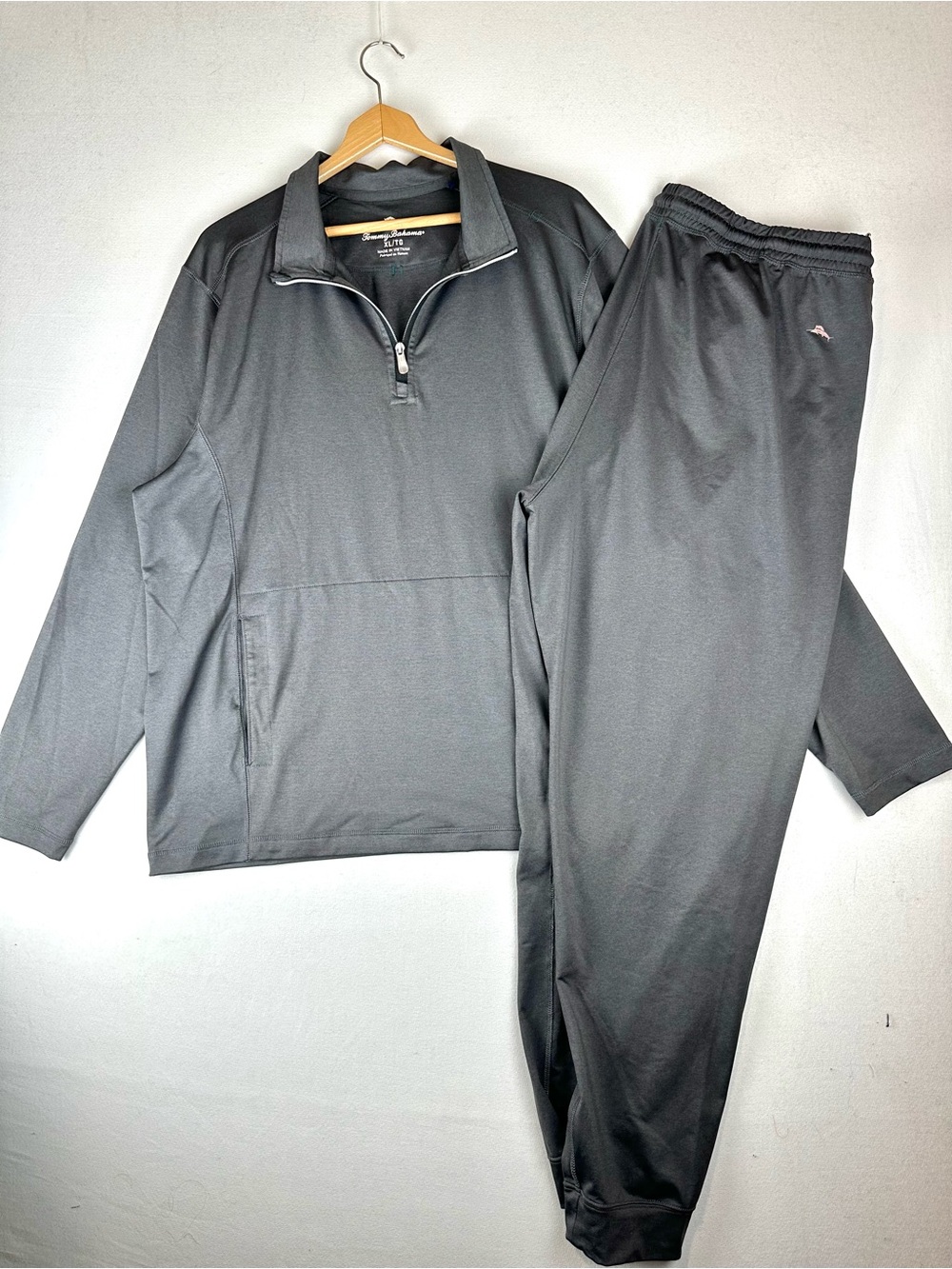 Tommy Bahama Paseo Half Zip Sweatshirt & Jogger 2pc Set Athleisure